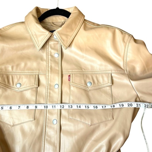 Levi's Women's Faux Leather Belted Shirt Jacket - Picture 11 of 14